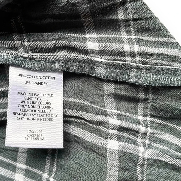 NWT Treasure & Bond Pearl Plaid Blouse - Picture 4 of 5